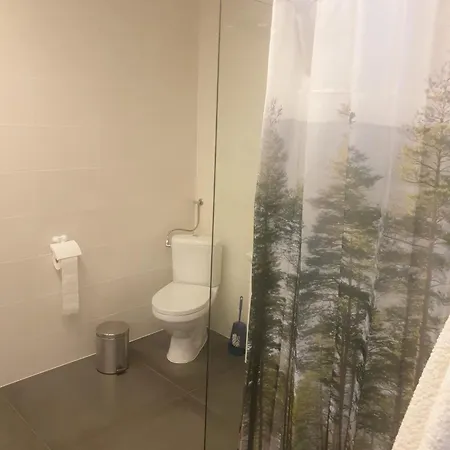 With Free Parking And No Balcony But Terase In Front Of The House Apartmán
